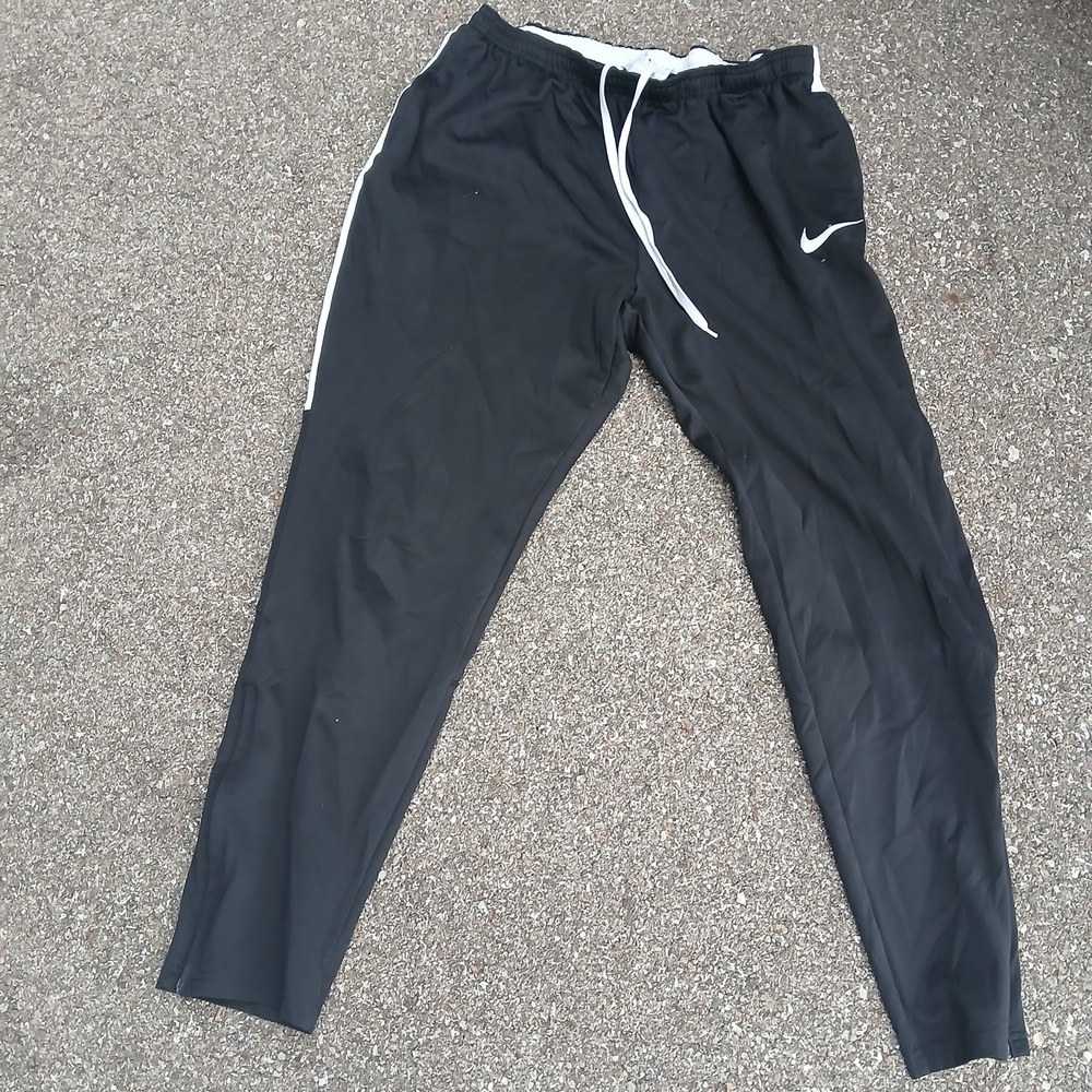 Nike Track Pants Mens Large Black Dri-FIT Tapered Joggers Side Stripe Soccer